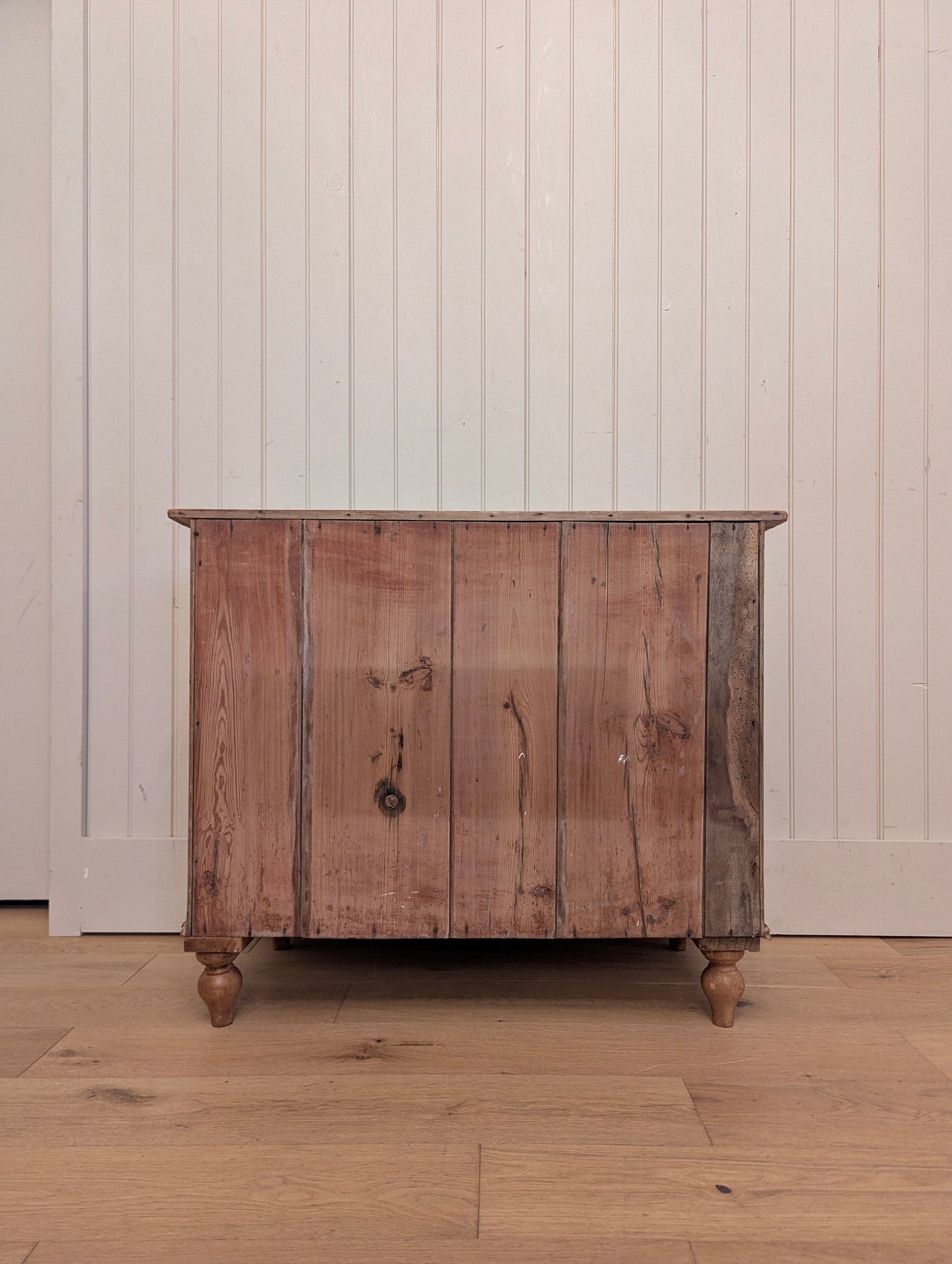 3 Drawer English Chest