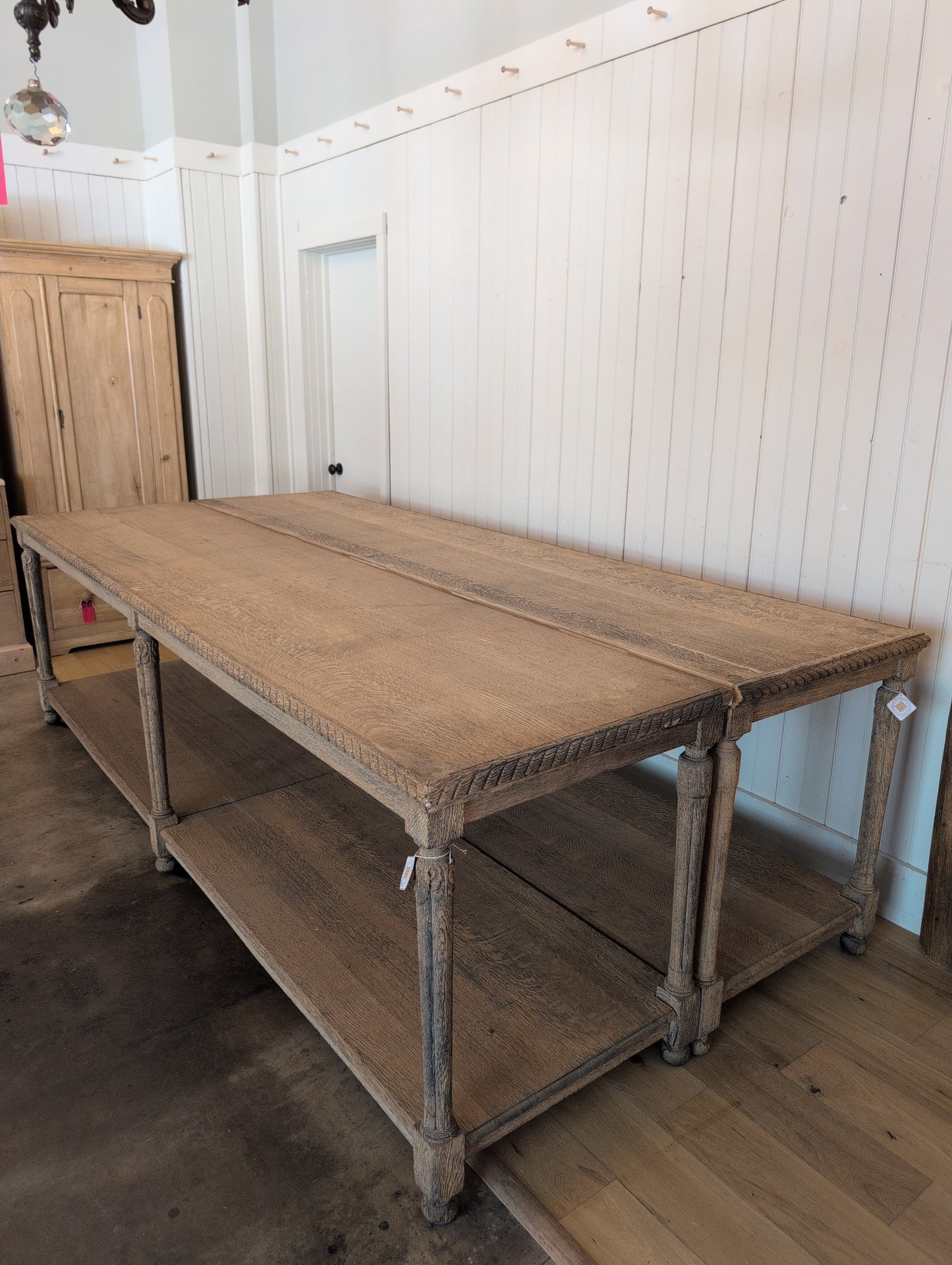 Scrubbed Oak Belgian Drapers Table 1