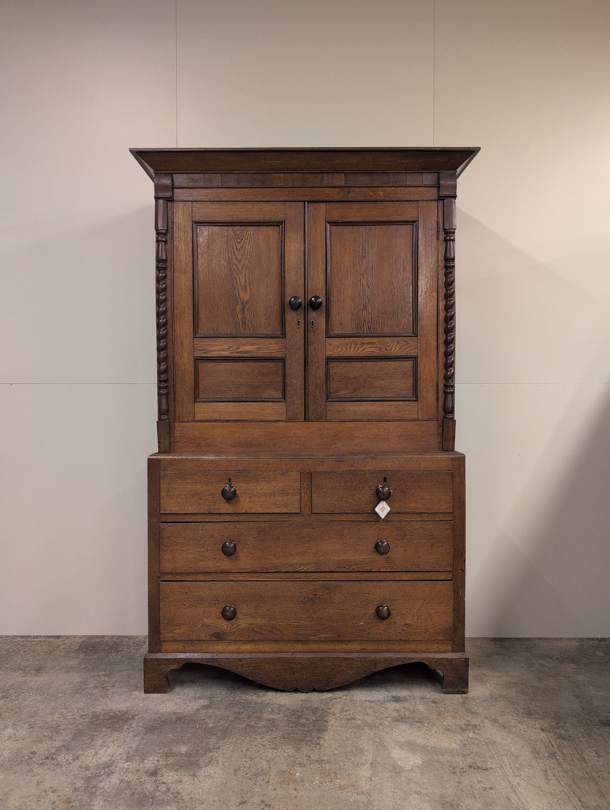 English Oak 2 Over 2 Linen Press
