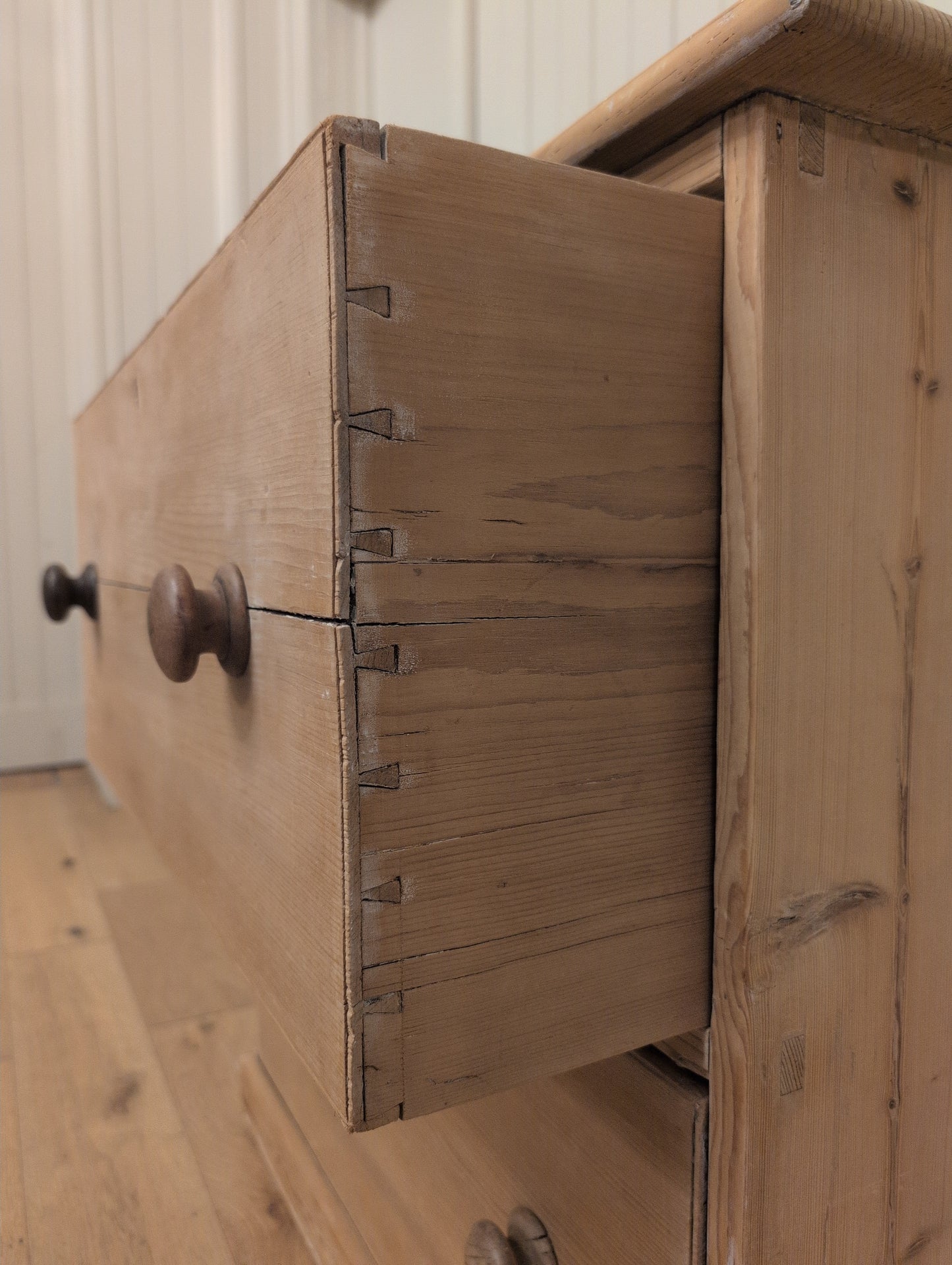 English Pine 2 Drawer Chest