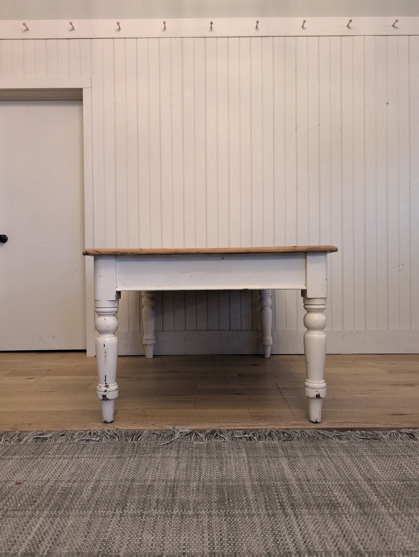 White/Pine Kitchen Table