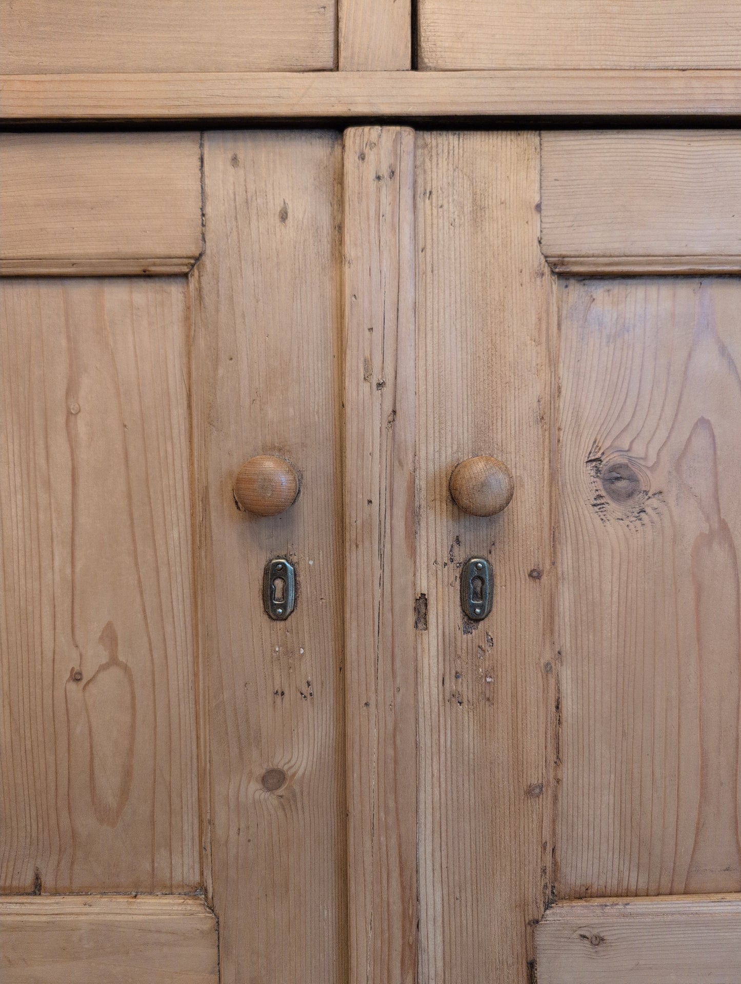 English Pine 2 Over 2 Cupboard