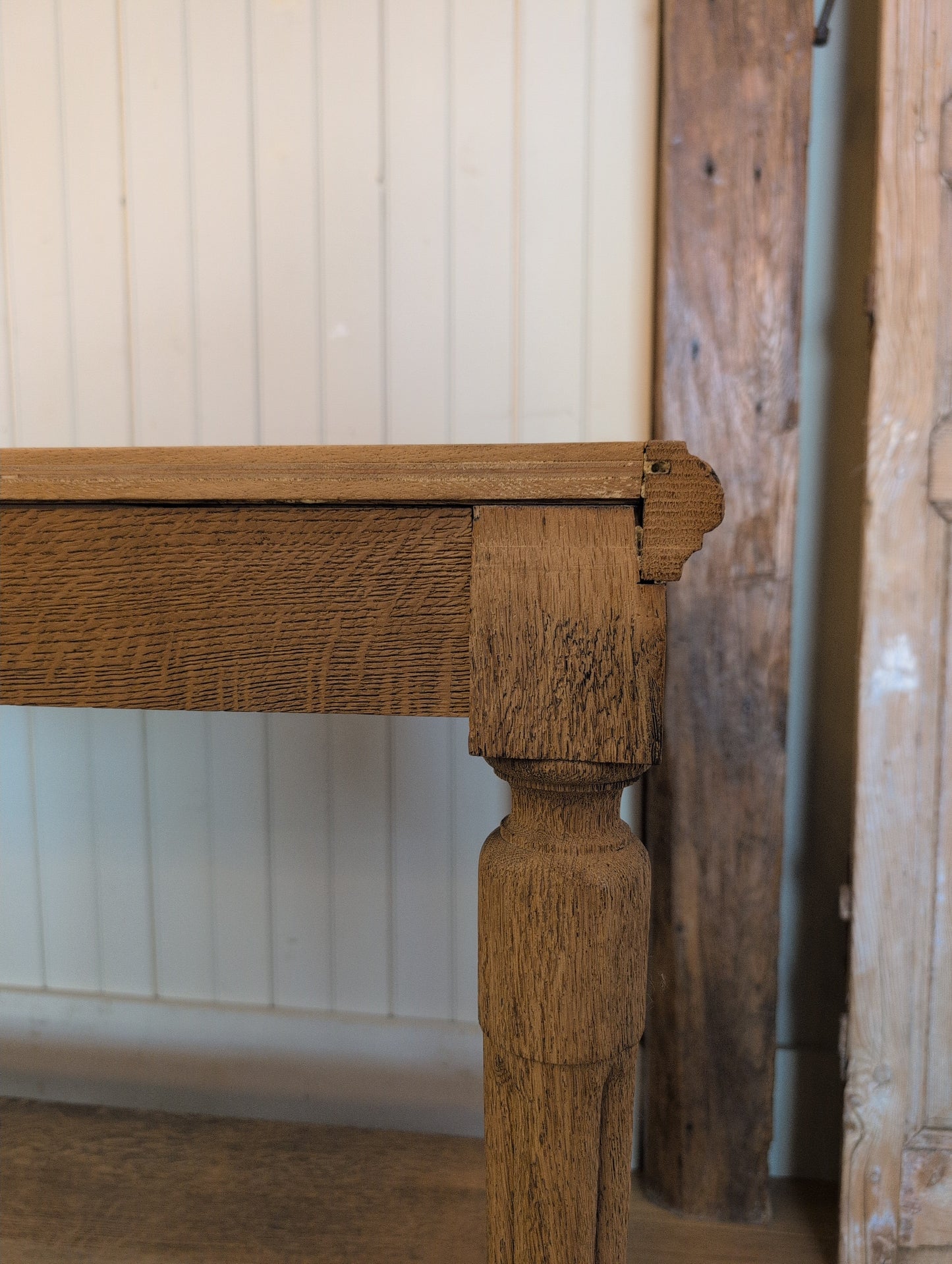 Scrubbed Oak Belgian Drapers Table 2
