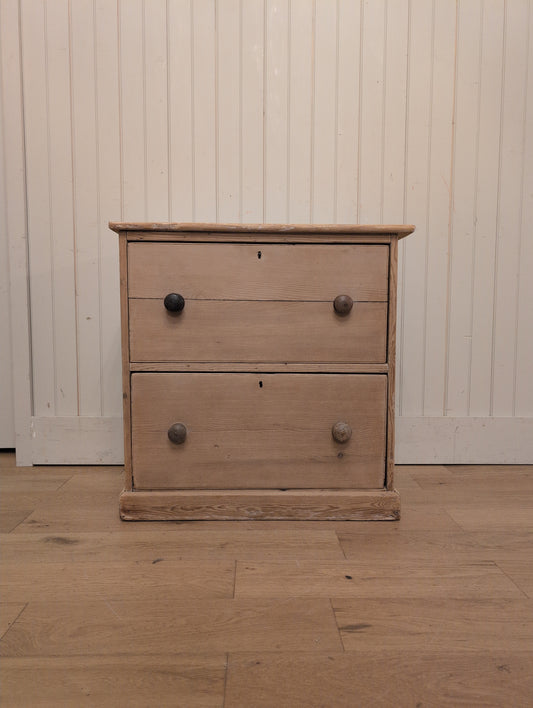 English Pine 2 Drawer Chest