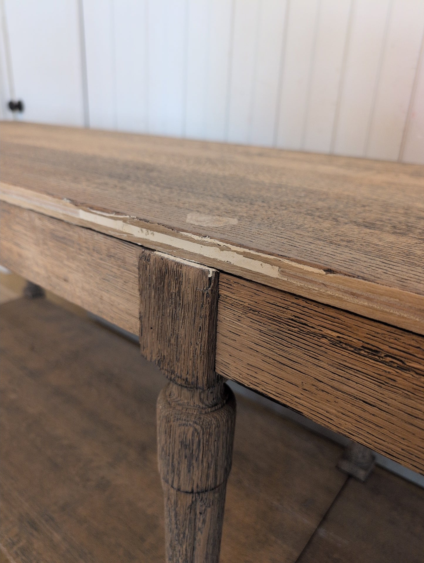 Scrubbed Oak Belgian Drapers Table 1