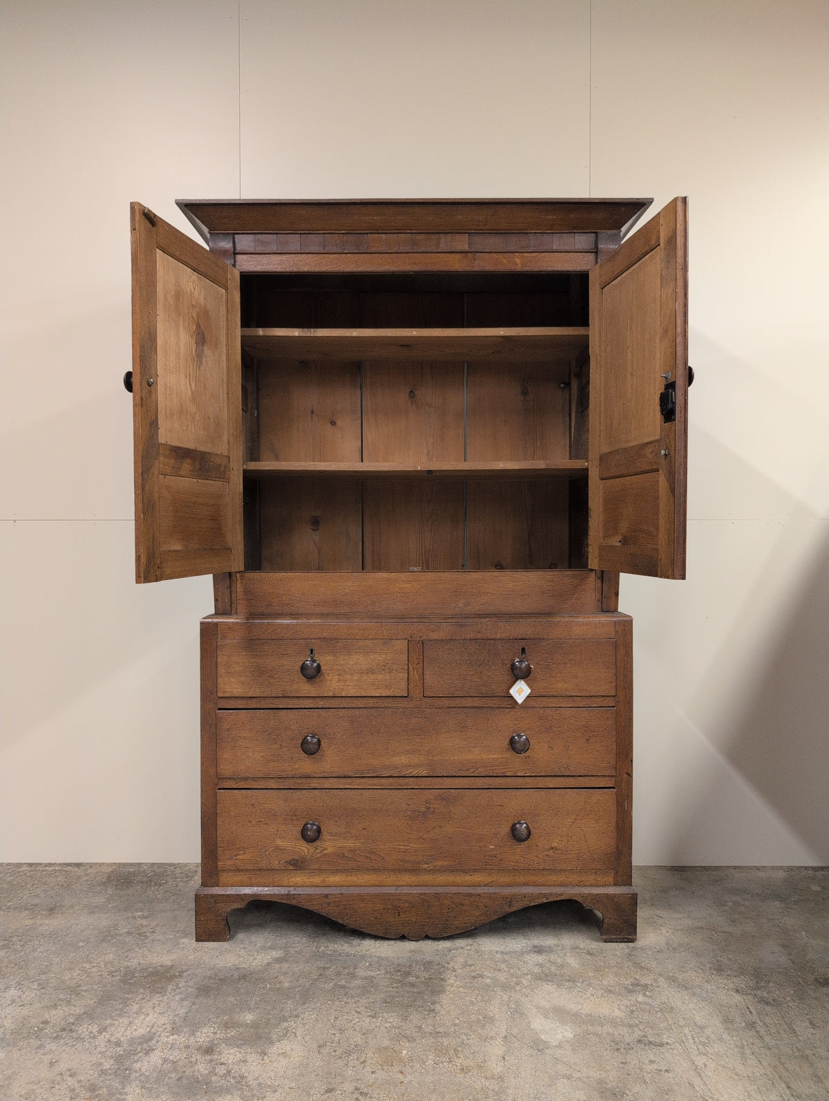 English Oak 2 Over 2 Linen Press
