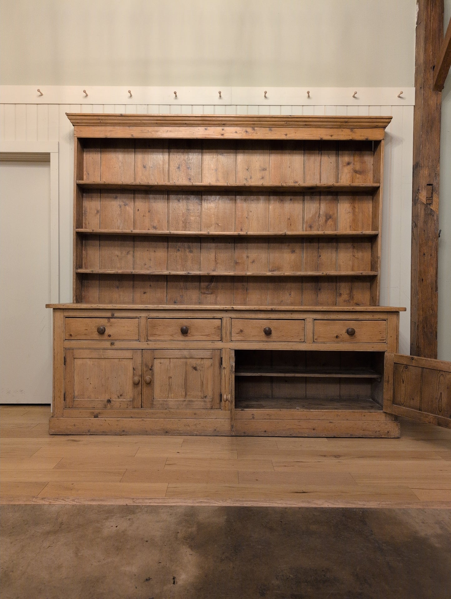 Victorian Pine 8ft Dresser