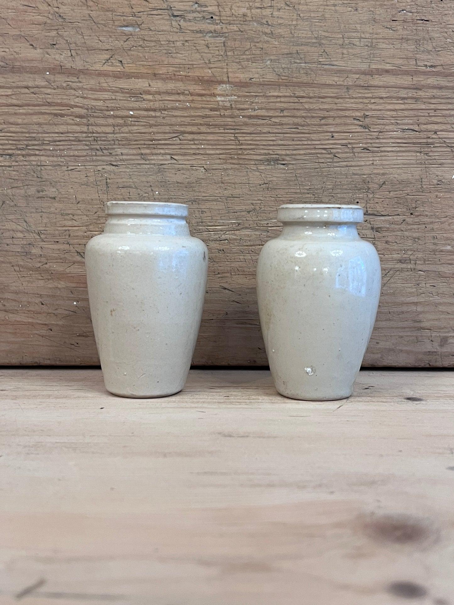 Virol Advertising Pots, Medium