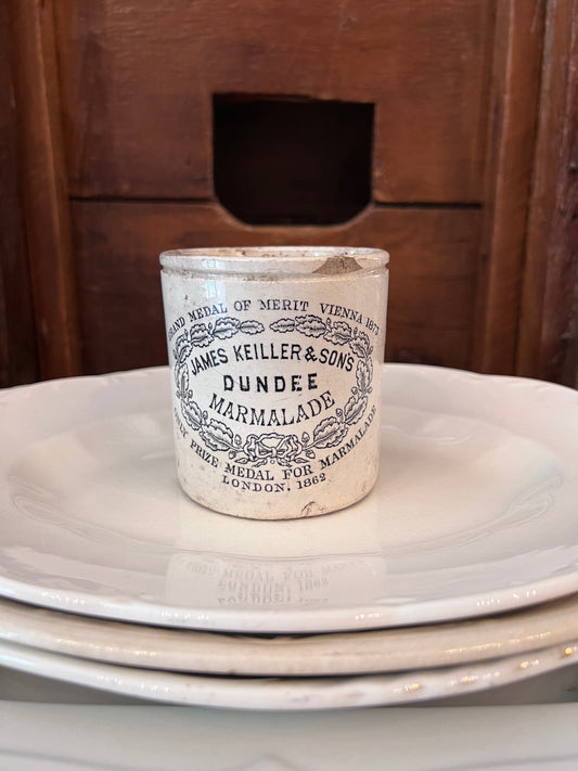 Dundee Marmalade Jar 1 lb Chubby B